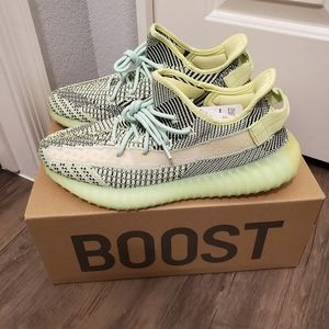 **Just released 100% Authentic YEEZY YEEZRELL v2